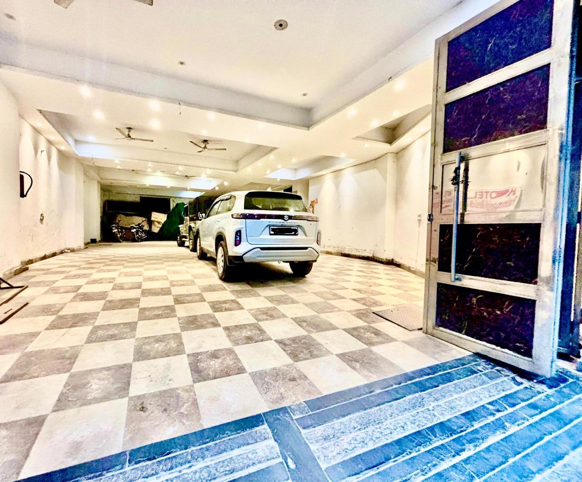 Hotel Pushpanjali New Delhi Eksteriør bilde